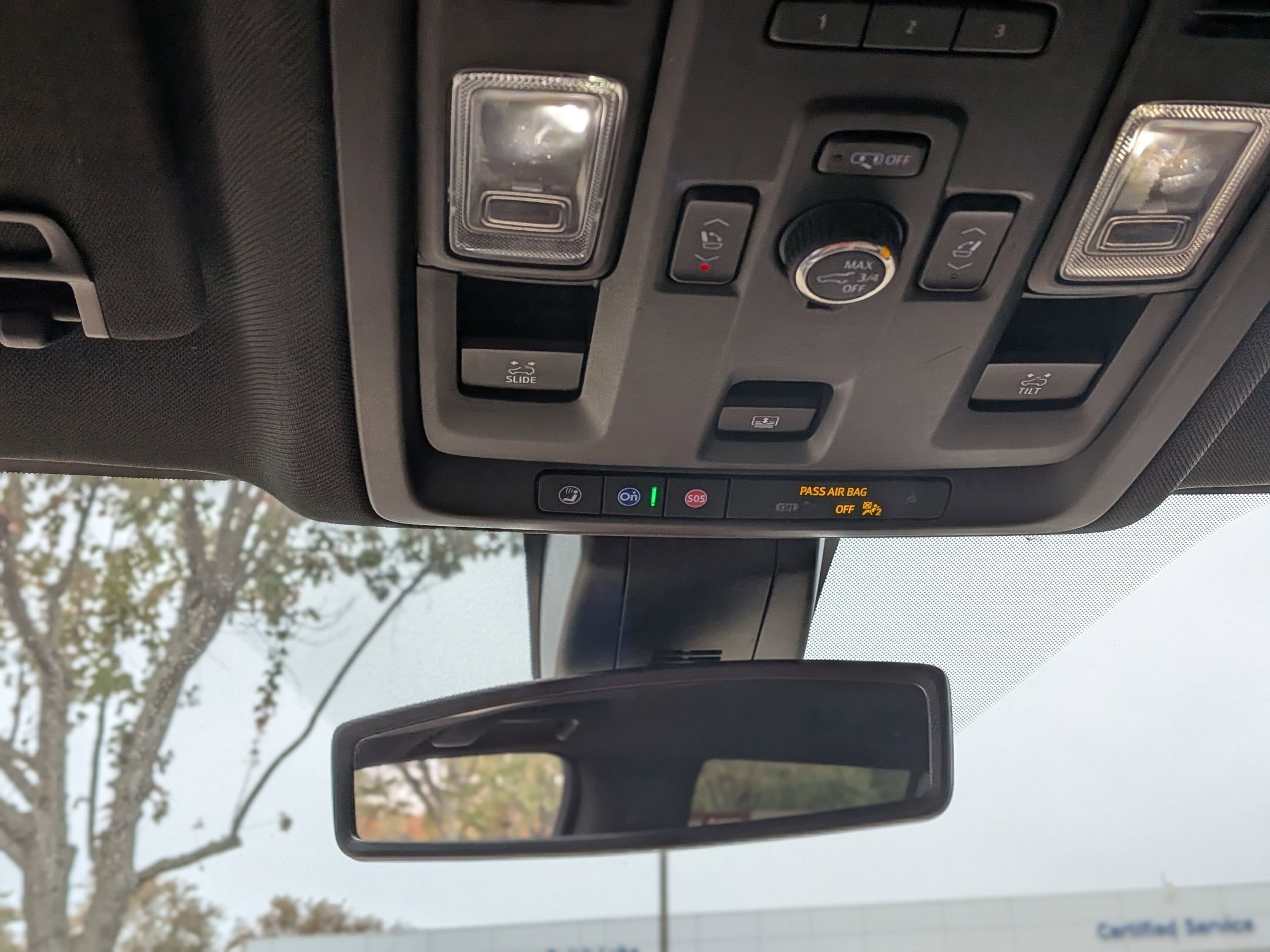 Used 2021 Chevrolet Suburban Premier image 31