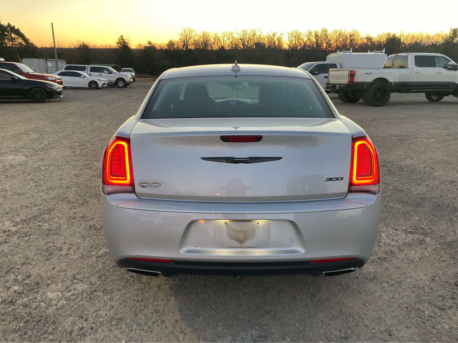 Used 2022 Chrysler 300 Touring w/ Sport Appearance Package image 13