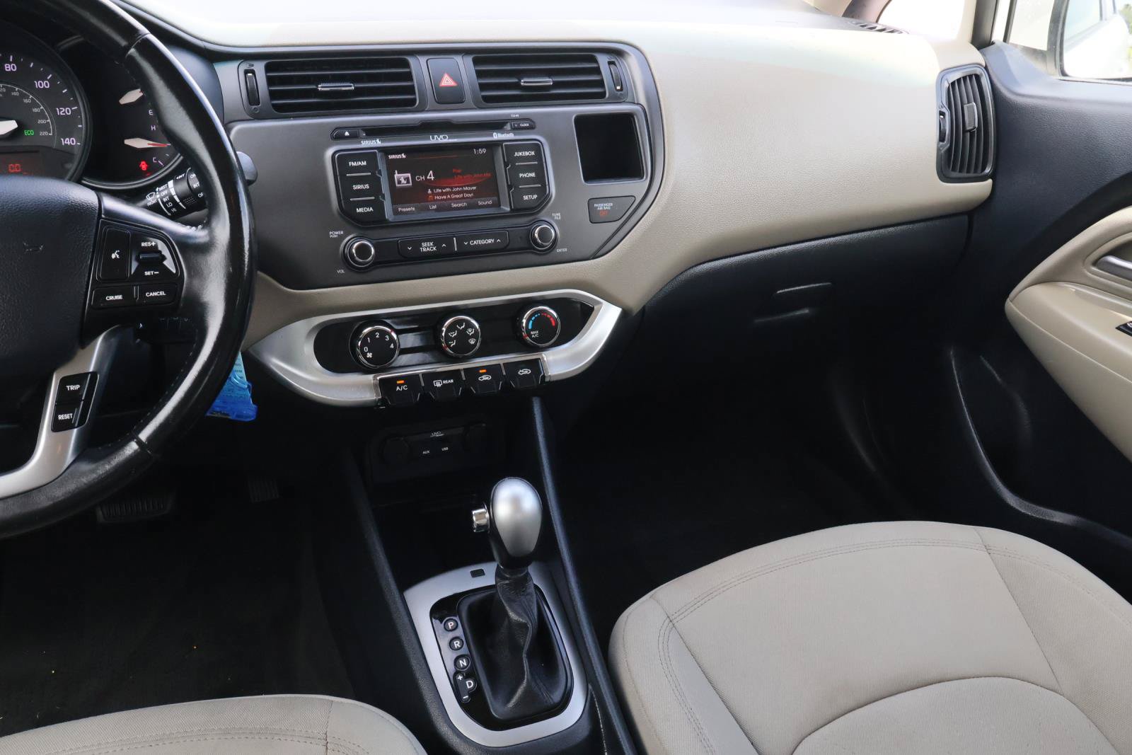 Used 2015 Kia Rio EX w/ Convenience Package FWD image 10