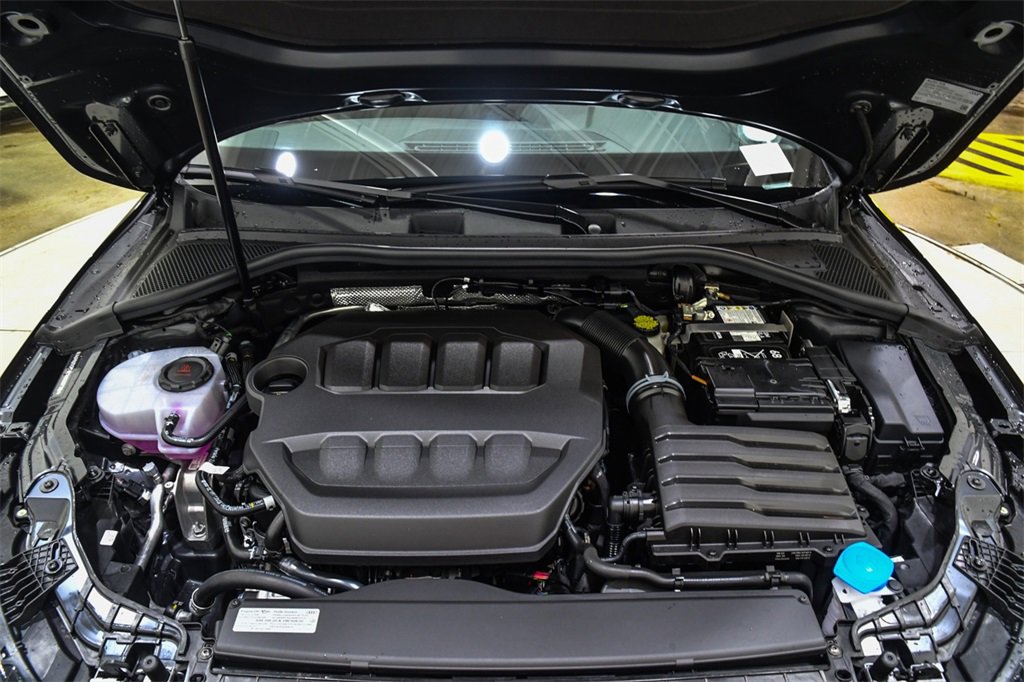 Used 2025 Audi A3 2.0T Premium Plus w/ Premium Plus Package image 13