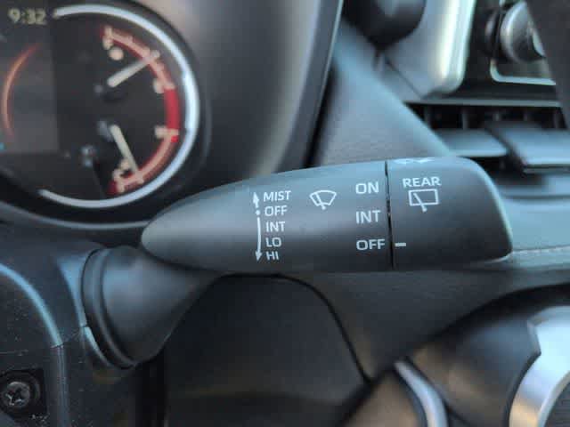 Used 2023 Toyota RAV4 LE FWD image 24
