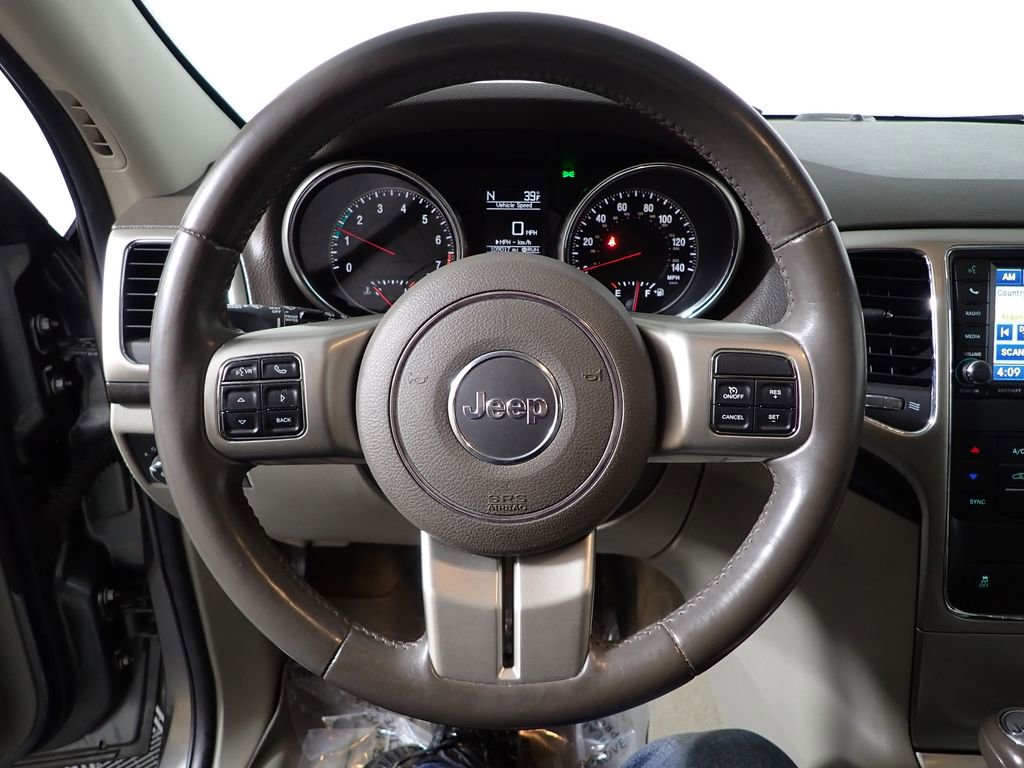 Used 2012 Jeep Grand Cherokee Laredo image 30