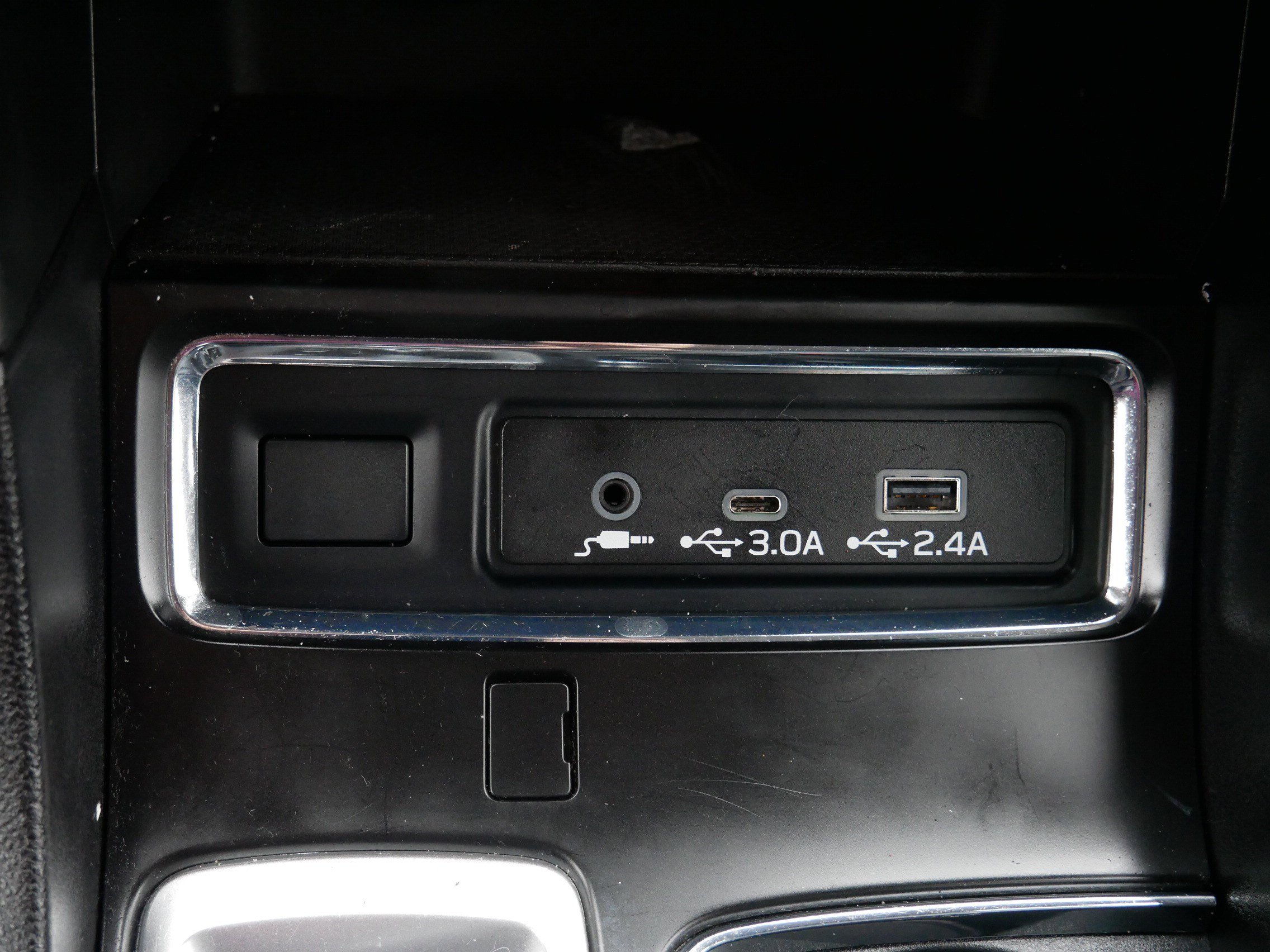 Used 2023 Subaru Ascent Limited image 33