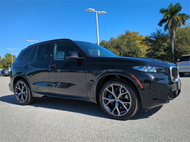 Used 2026 BMW X5 M60i image 2