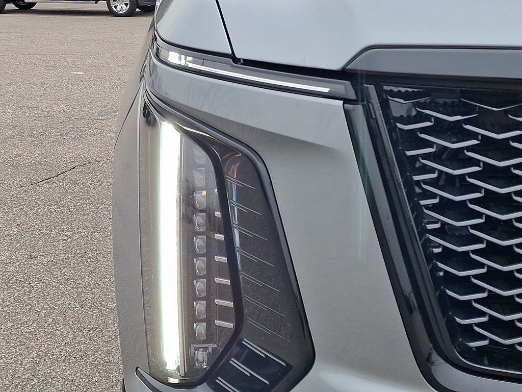 Used 2025 Cadillac Escalade Sport Platinum w/ LPO, Floor Liner Package image 17