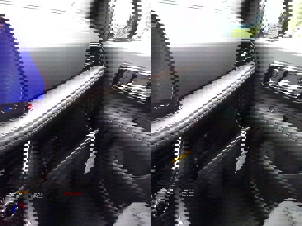 New 2026 Chevrolet Tahoe LS image 28