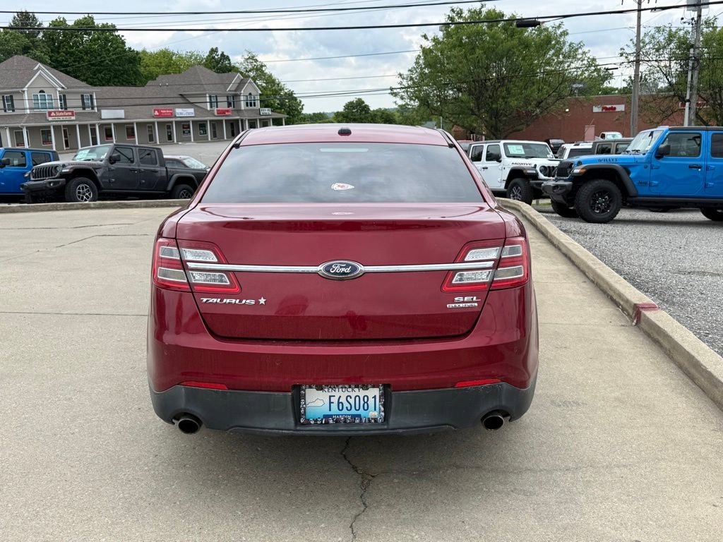 Used 2015 Ford Taurus SEL w/ Equipment Group 201A FWD image 7
