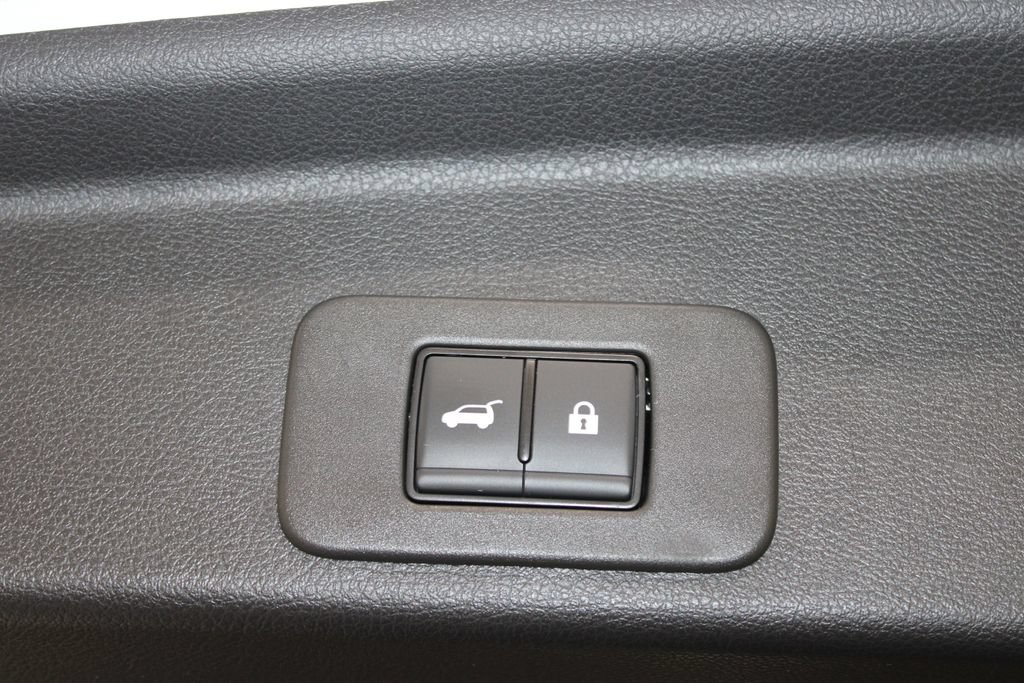 Used 2025 Nissan Murano Platinum w/ Cargo Package AWD/4WD image 35