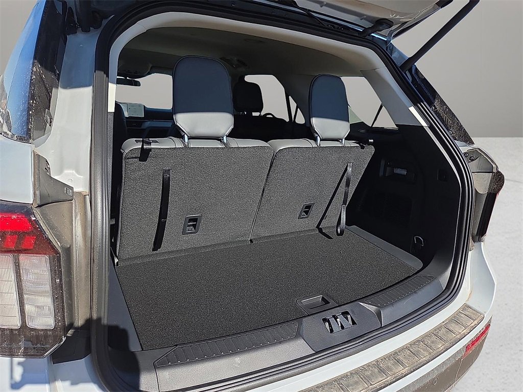 New 2026 Ford Explorer Active image 8