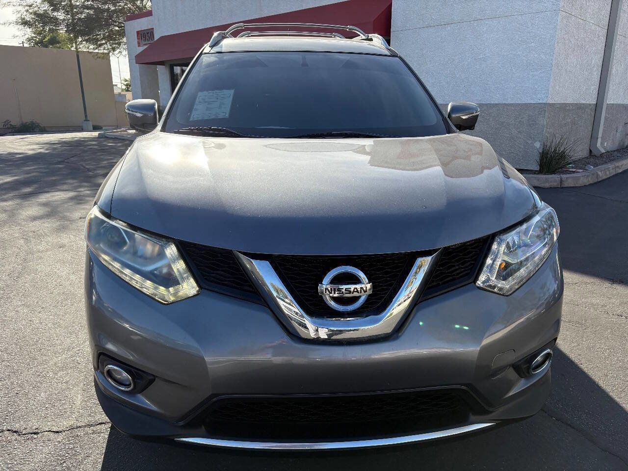 Used 2015 Nissan Rogue SL w/ SL Premium Package image 3