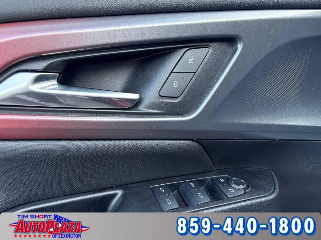 Used 2025 Chevrolet Equinox EV RS FWD image 25