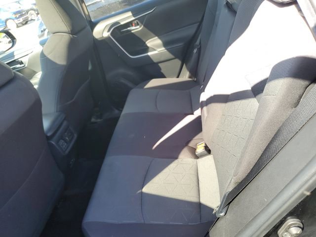 Used 2022 Toyota RAV4 XLE w/ Convenience Package AWD/4WD image 27
