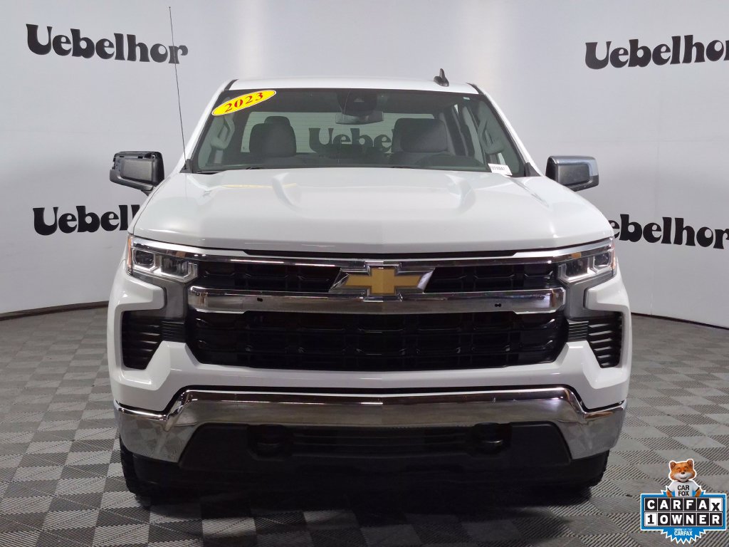 Used 2023 Chevrolet Silverado 1500 LT AWD/4WD image 2