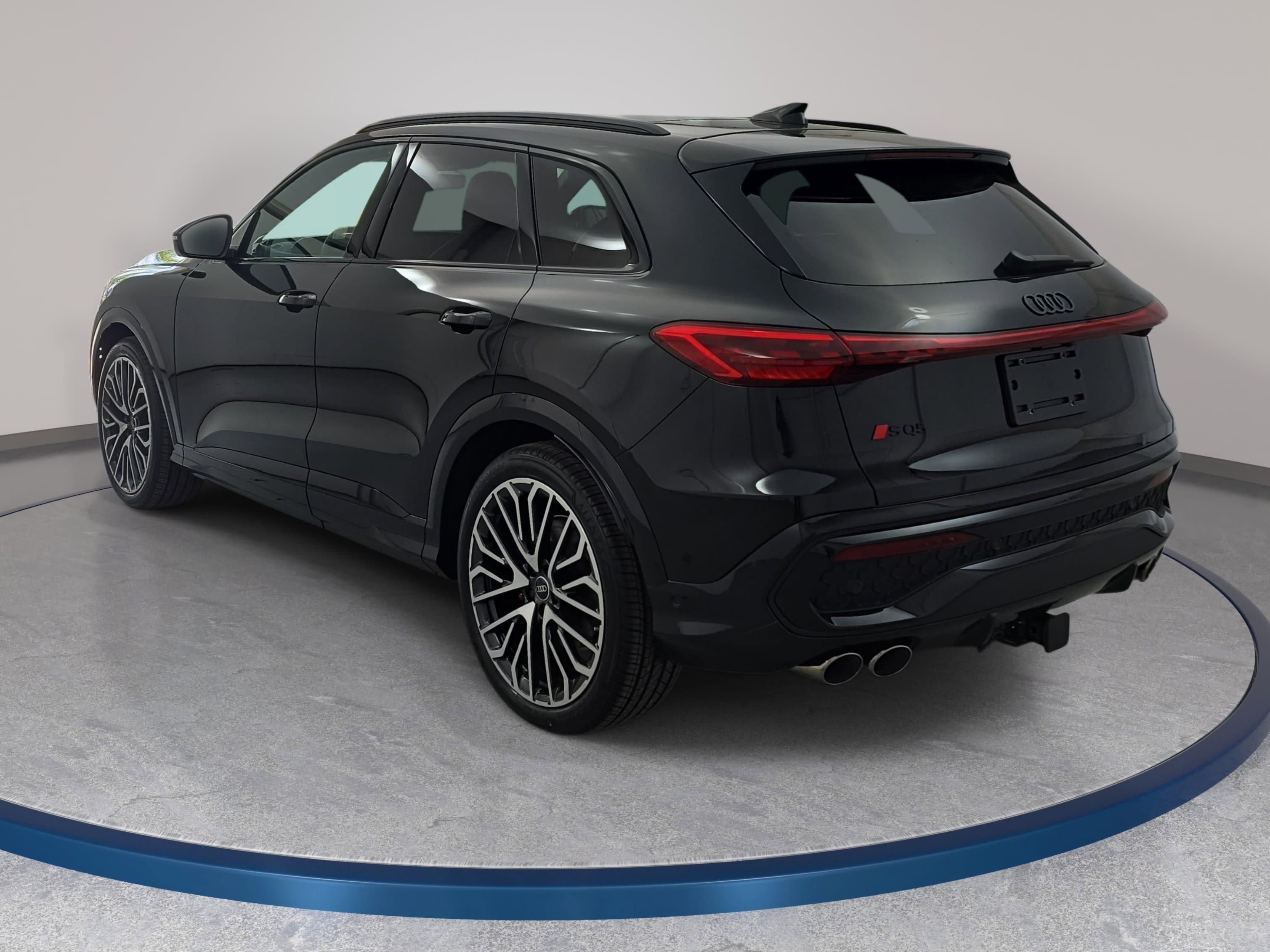 New 2026 Audi SQ5 Premium Plus image 7