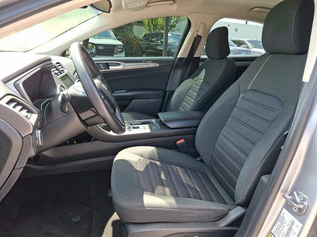 Certified 2020 Ford Fusion SE FWD image 13