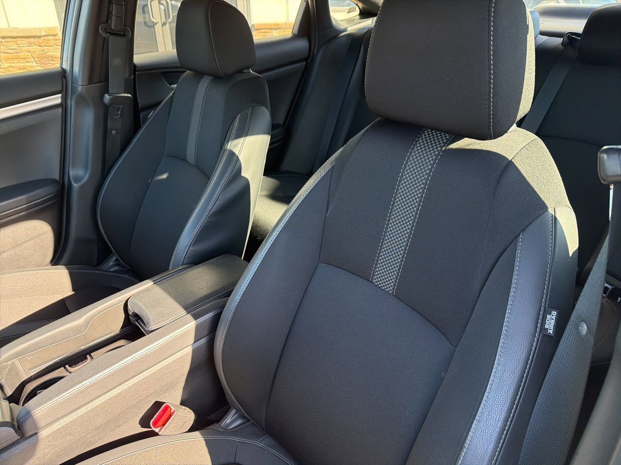 Used 2020 Honda Civic Sport image 3