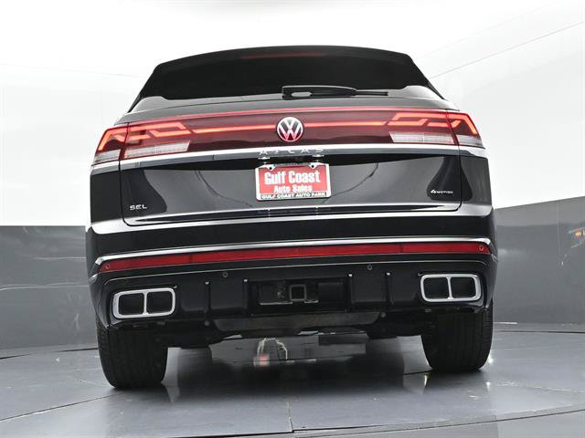 Used 2025 Volkswagen Atlas Cross Sport SEL Premium R-Line AWD/4WD image 39