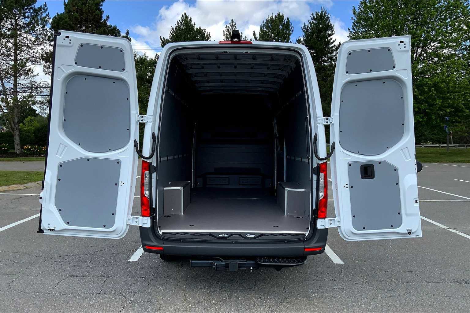 Certified 2025 Mercedes-Benz Sprinter 2500 image 23