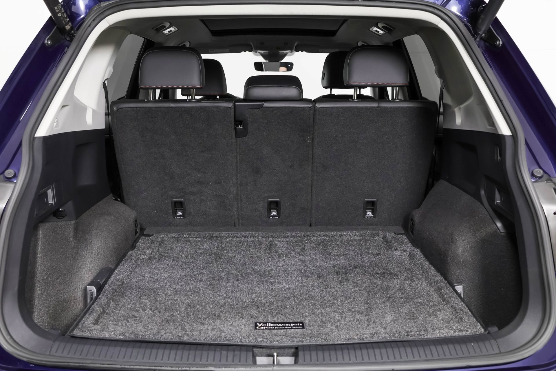 Used 2024 Volkswagen Tiguan Wolfsburg Edition w/ Panoramic Sunroof Package AWD/4WD image 40