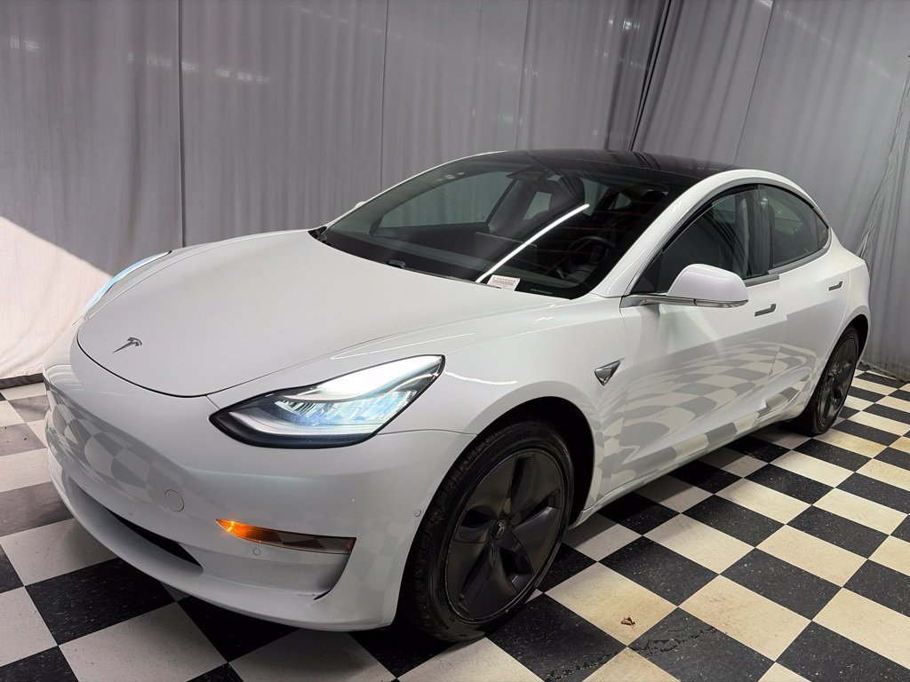 Used 2019 Tesla Model 3 Standard Range RWD image 1