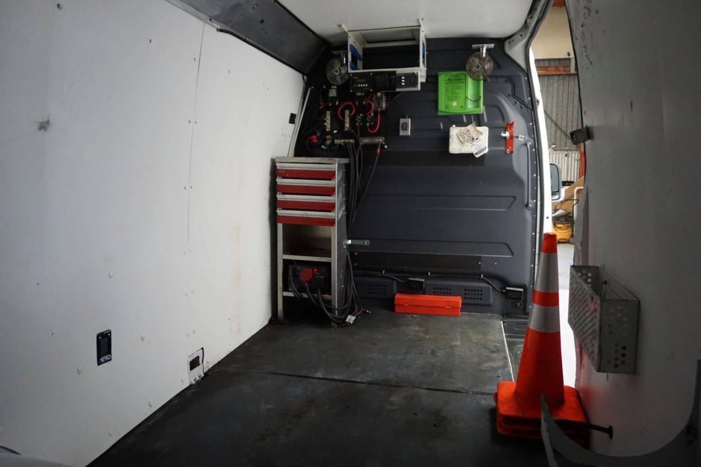 Used 2019 Freightliner Sprinter 170 Cargo RWD image 20