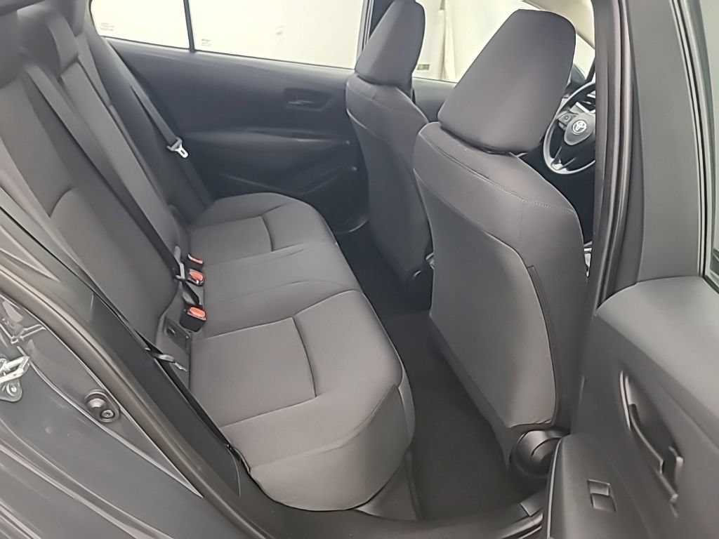 Used 2026 Toyota Corolla LE FWD image 17
