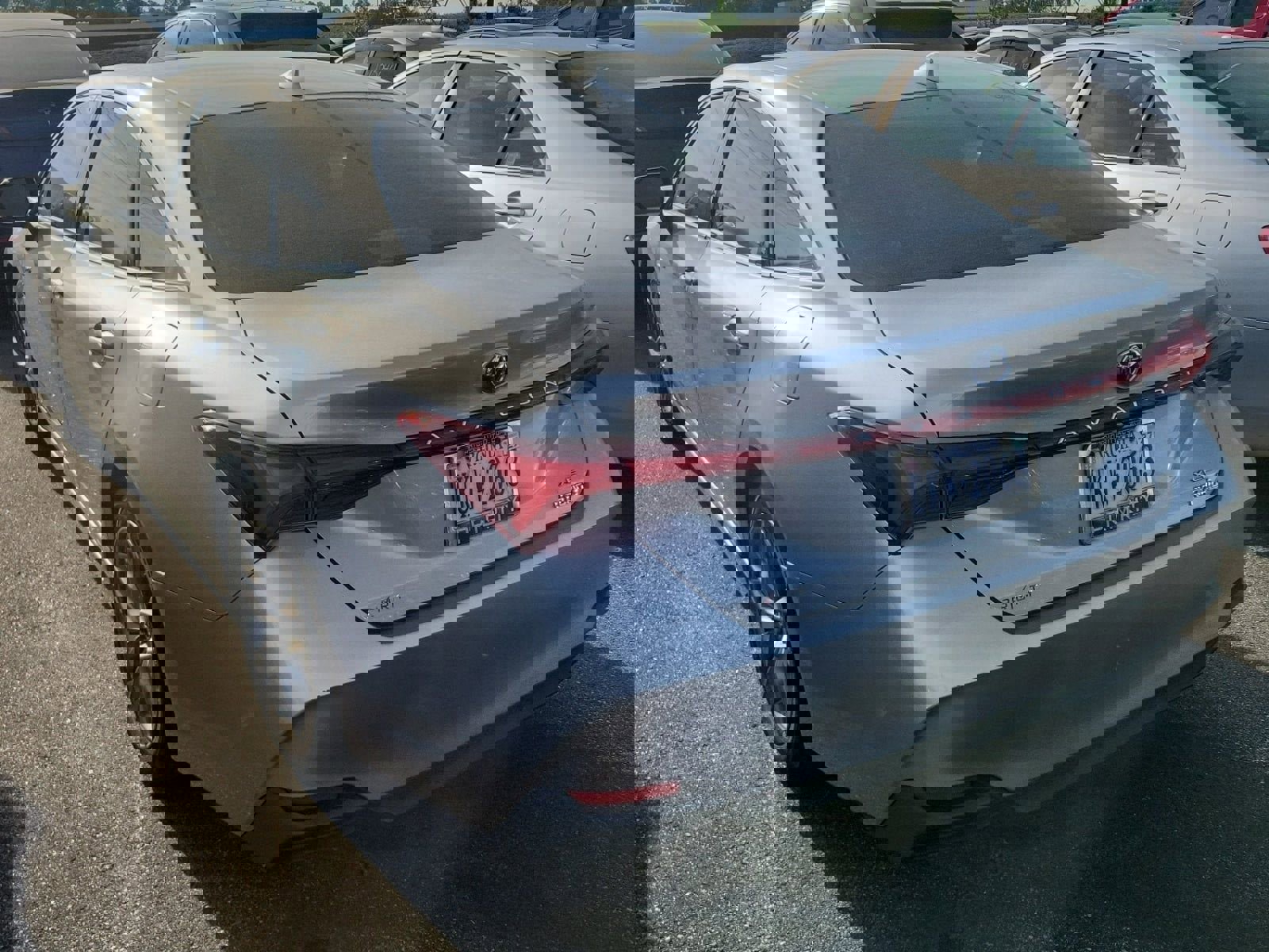 Used 2020 Toyota Avalon XLE w/ Moonroof Package FWD image 4