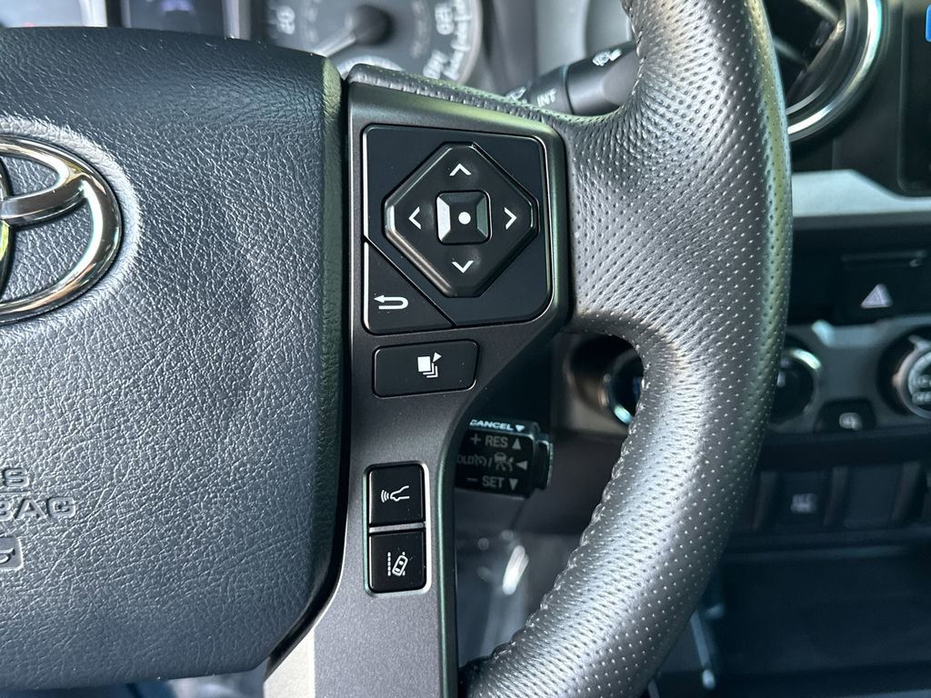 Used 2019 Toyota Tacoma TRD Off-Road AWD/4WD image 21