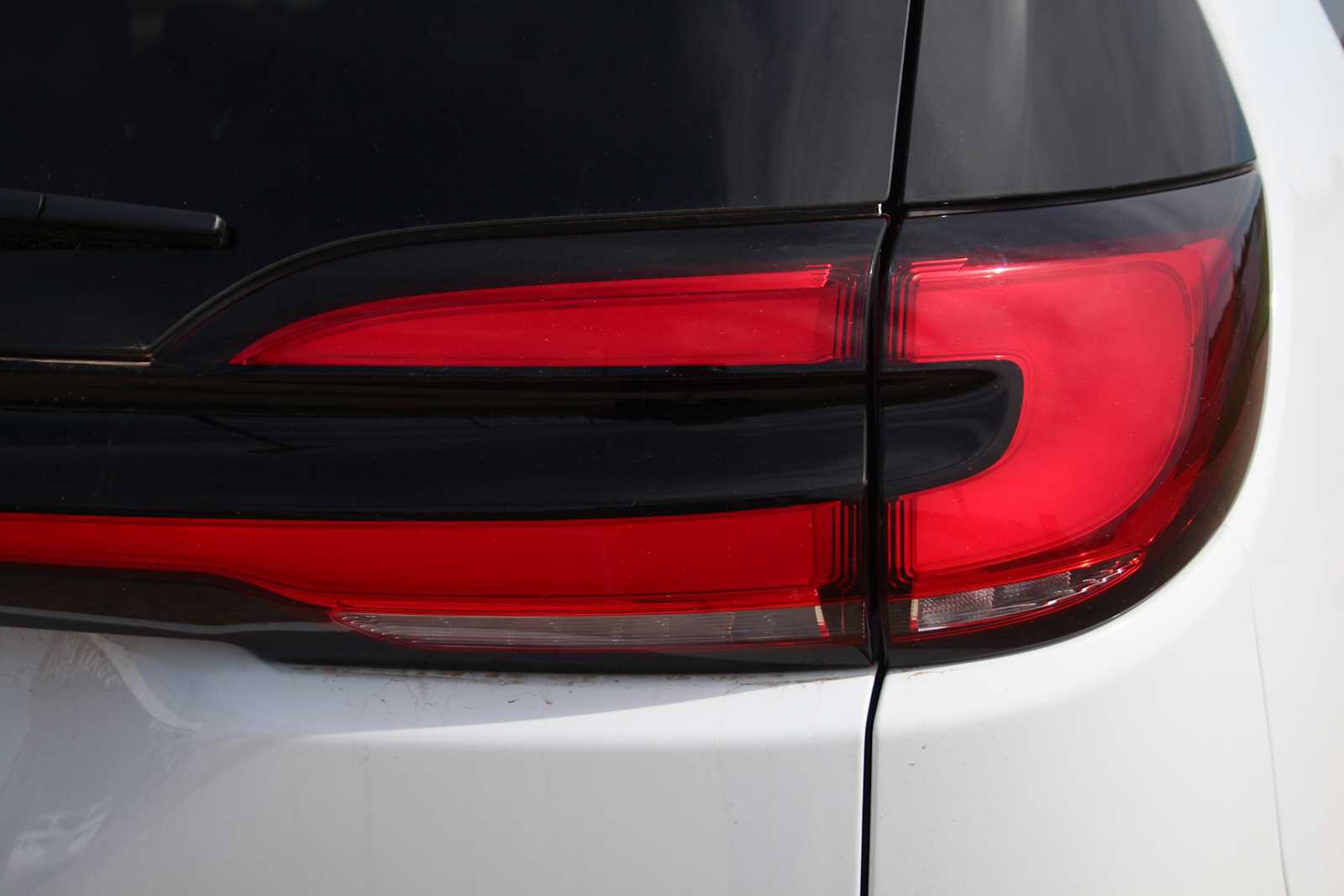 New 2025 Chrysler Pacifica Select AWD/4WD image 13