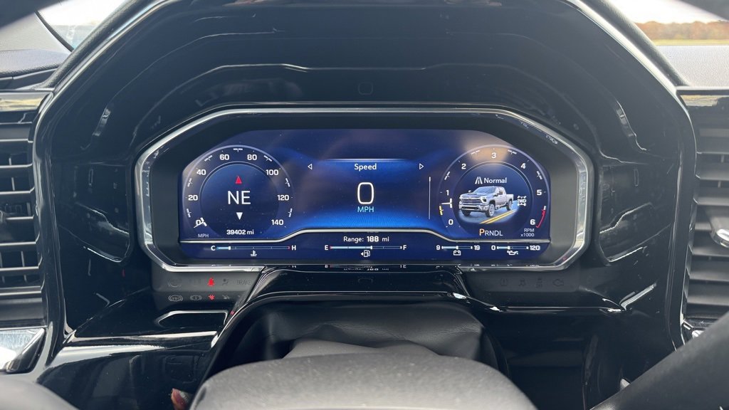 Used 2024 Chevrolet Silverado 2500 LT w/ Convenience Package image 26