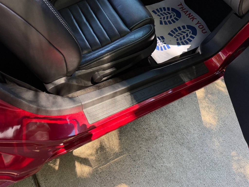 Used 2013 Ford Mustang Coupe RWD image 55