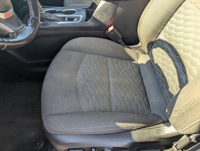 Used 2019 Chevrolet Equinox LT AWD/4WD image 19