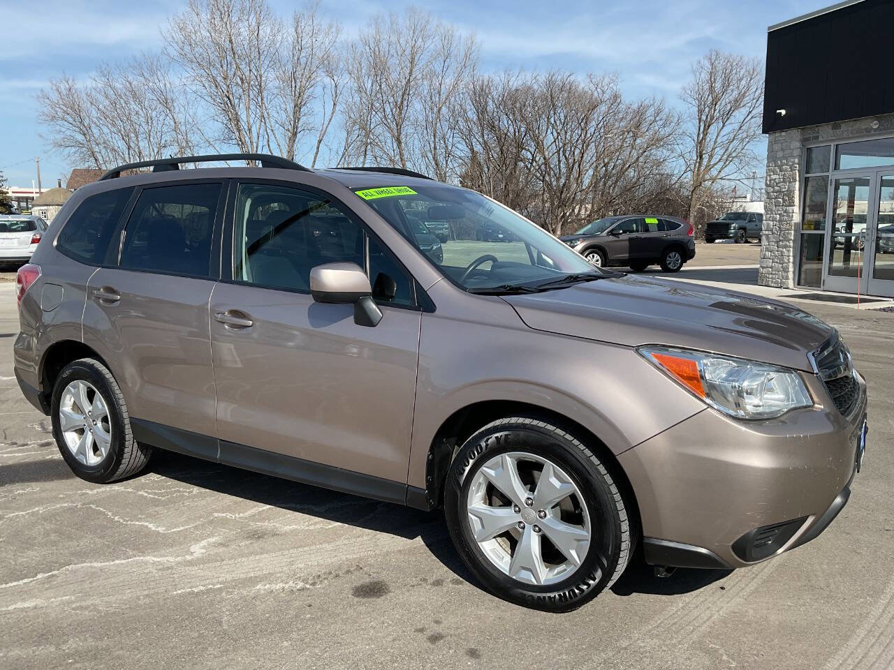 Used 2015 Subaru Forester 2.5i Premium AWD/4WD image 9