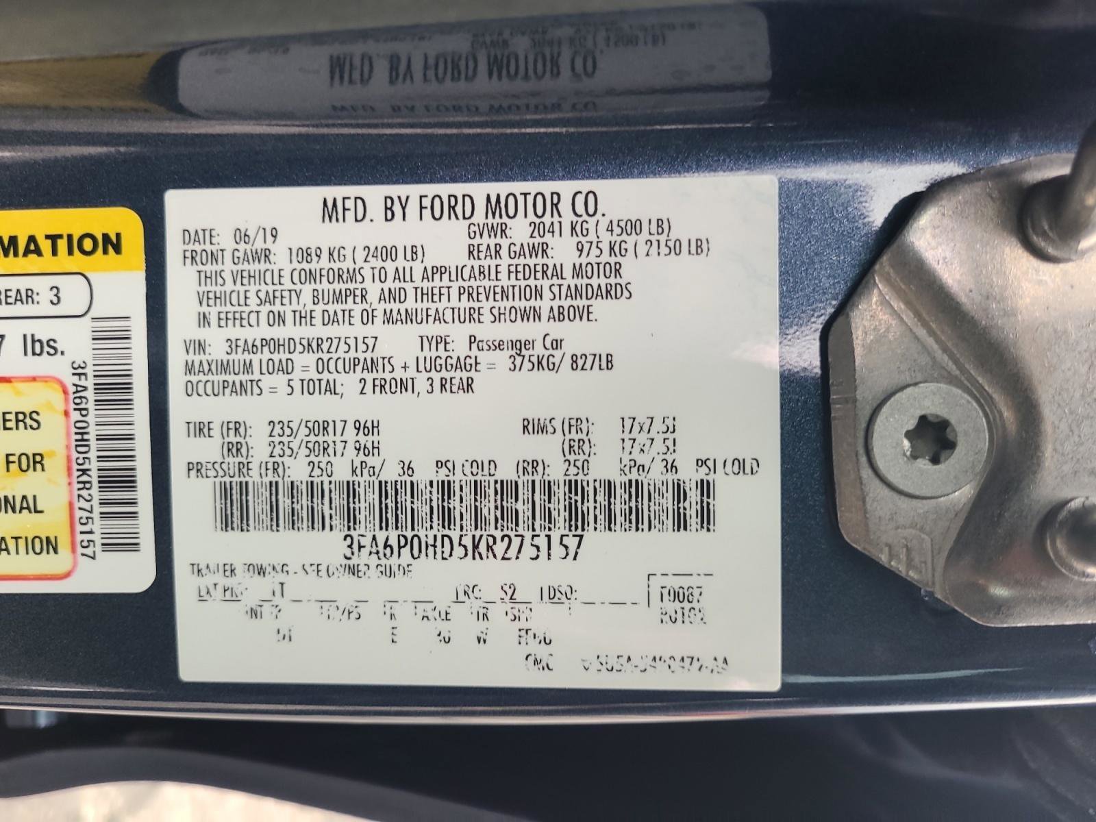 Used 2019 Ford Fusion SE FWD image 25