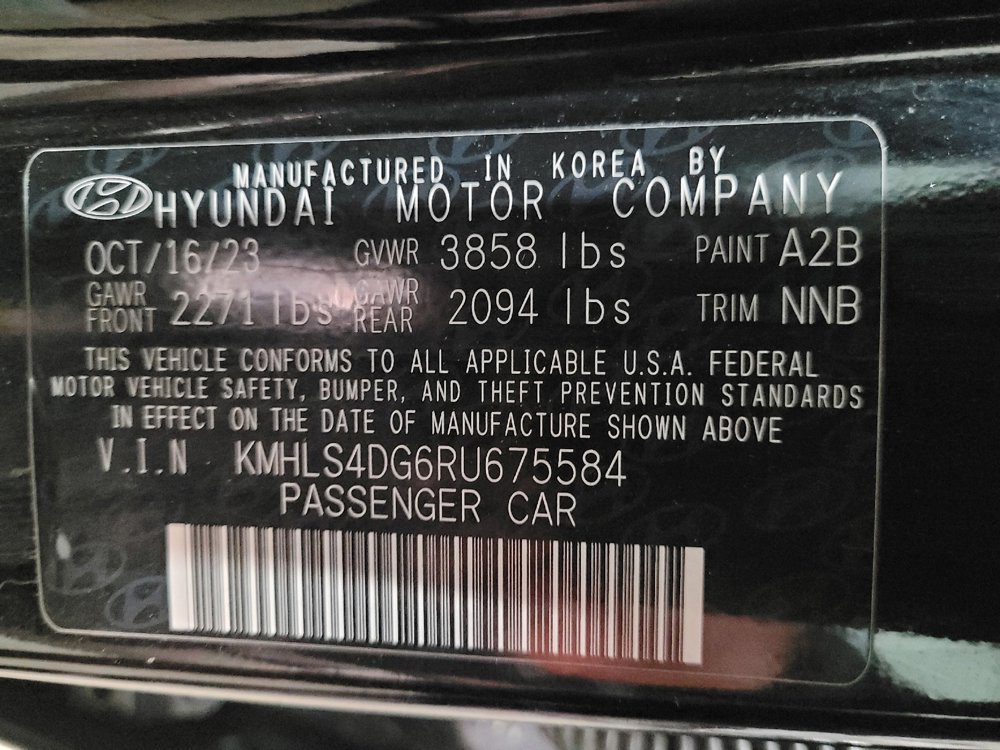 Used 2024 Hyundai Elantra SEL w/ Convenience Package FWD image 33