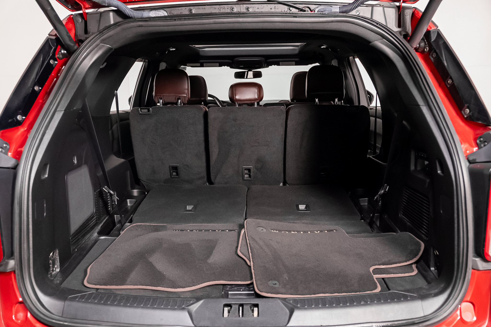 Used 2020 Ford Explorer Platinum w/ Premium Technology Package AWD/4WD image 66