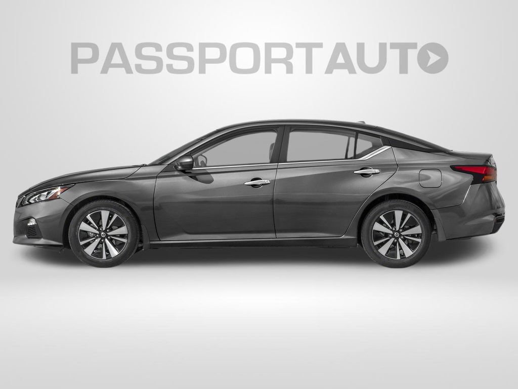 Certified 2022 Nissan Altima 2.5 SV w/ SV Premium Package FWD image 4
