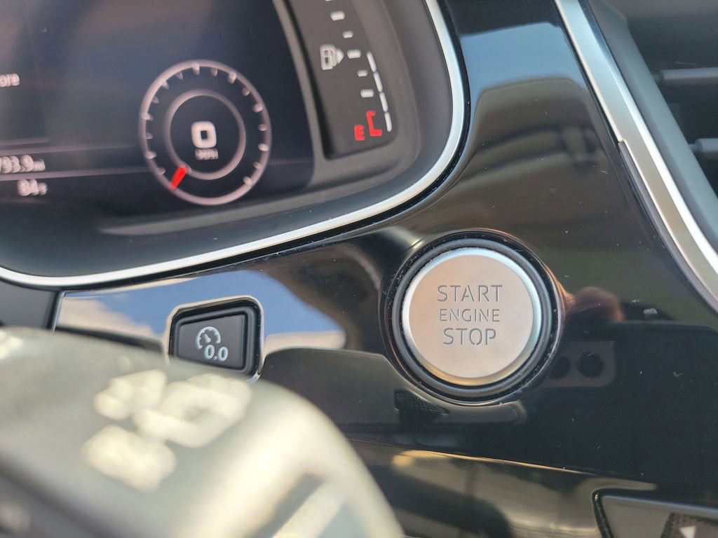 Used 2017 Audi Q7 3.0T Premium Plus AWD/4WD image 31