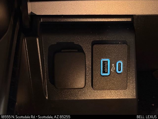 Used 2021 Ford Explorer Limited w/ Hybrid Equipment Group 310A image 21