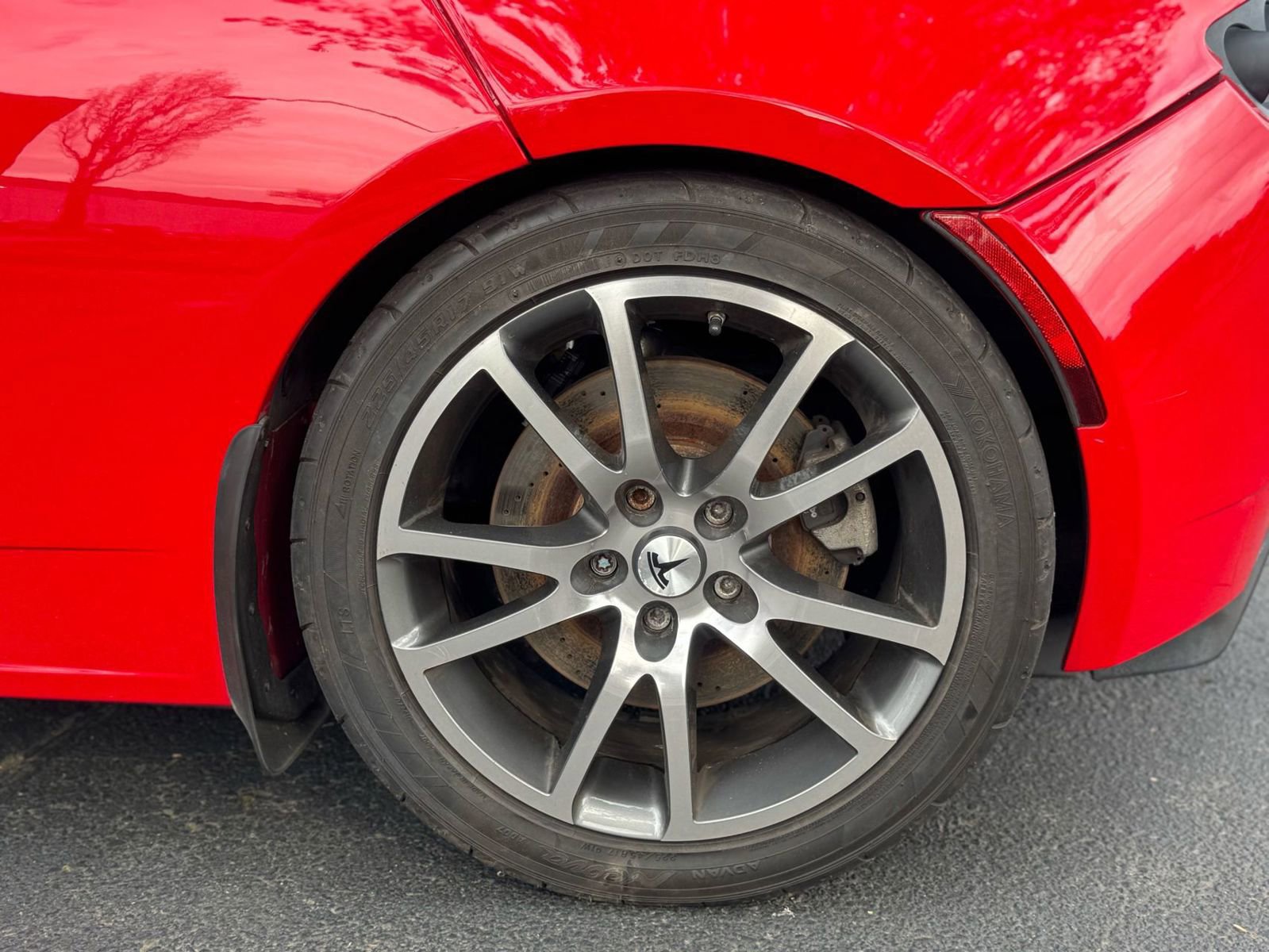 Used 2010 Tesla Roadster RWD image 11