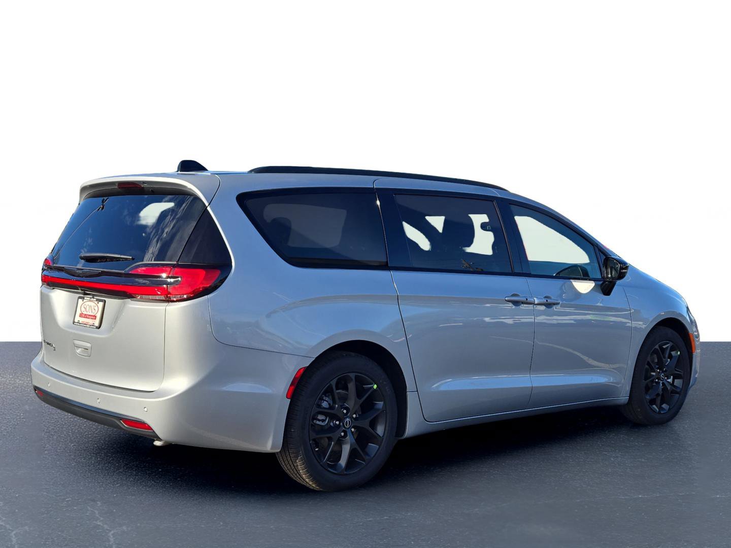 New 2026 Chrysler Pacifica Select w/ S Appearance Package image 7