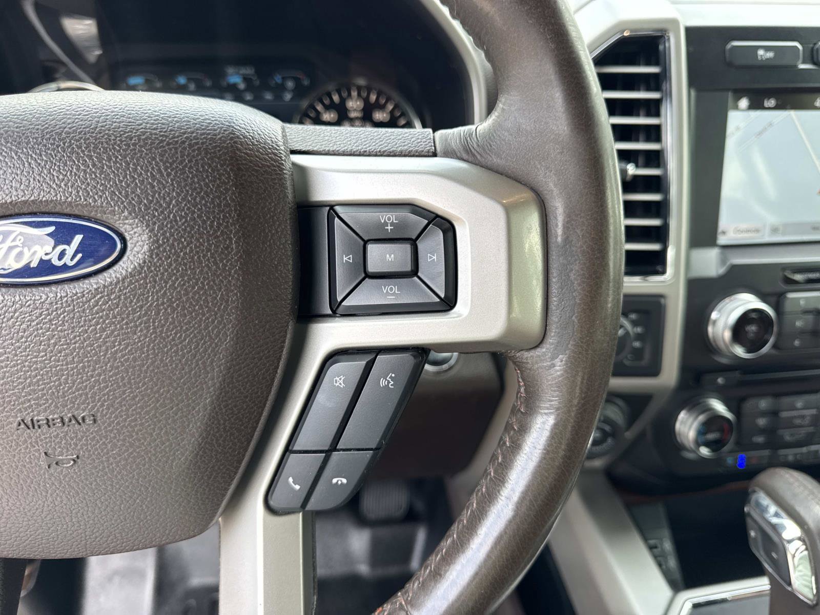 Used 2018 Ford F150 King Ranch w/ Equipment Group 601A Luxury image 23