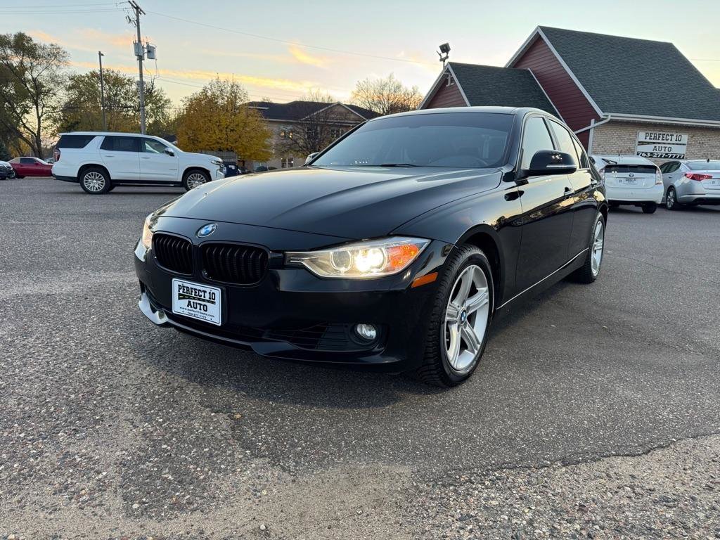 Used 2015 BMW 328i xDrive Sedan AWD/4WD image 11