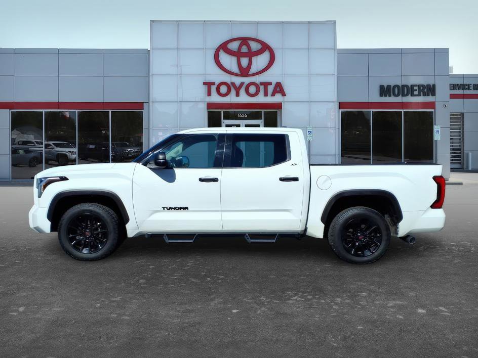 Used 2023 Toyota Tundra SR5 w/ SR5 Convenience Package image 3