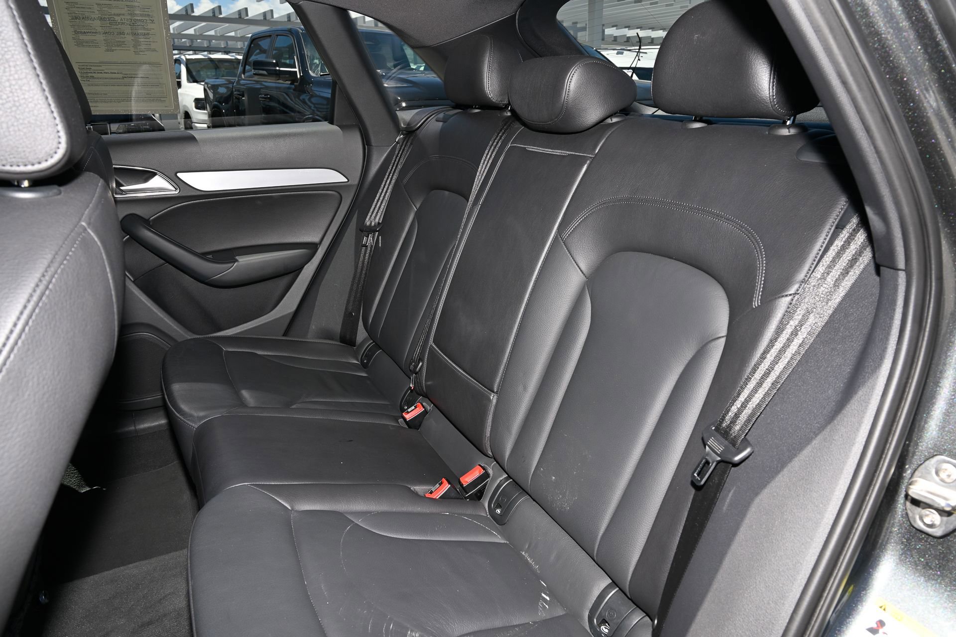Used 2018 Audi Q3 2.0T Premium FWD image 17