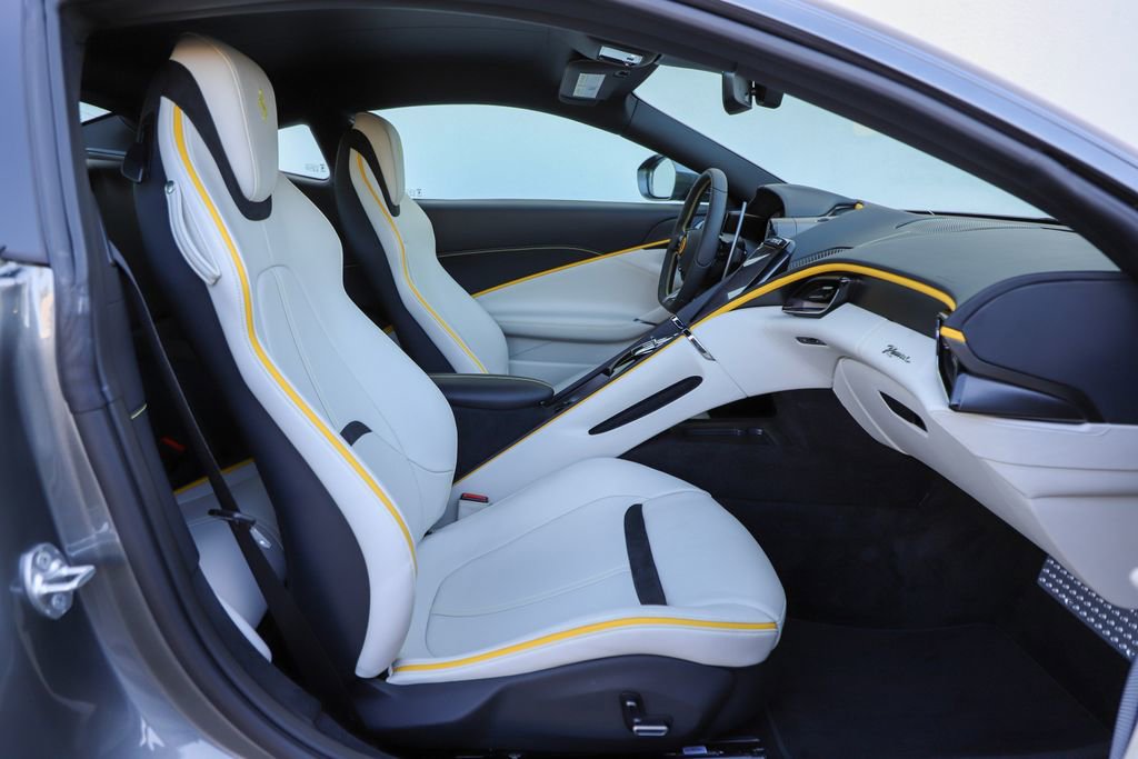 Certified 2024 Ferrari Roma image 36