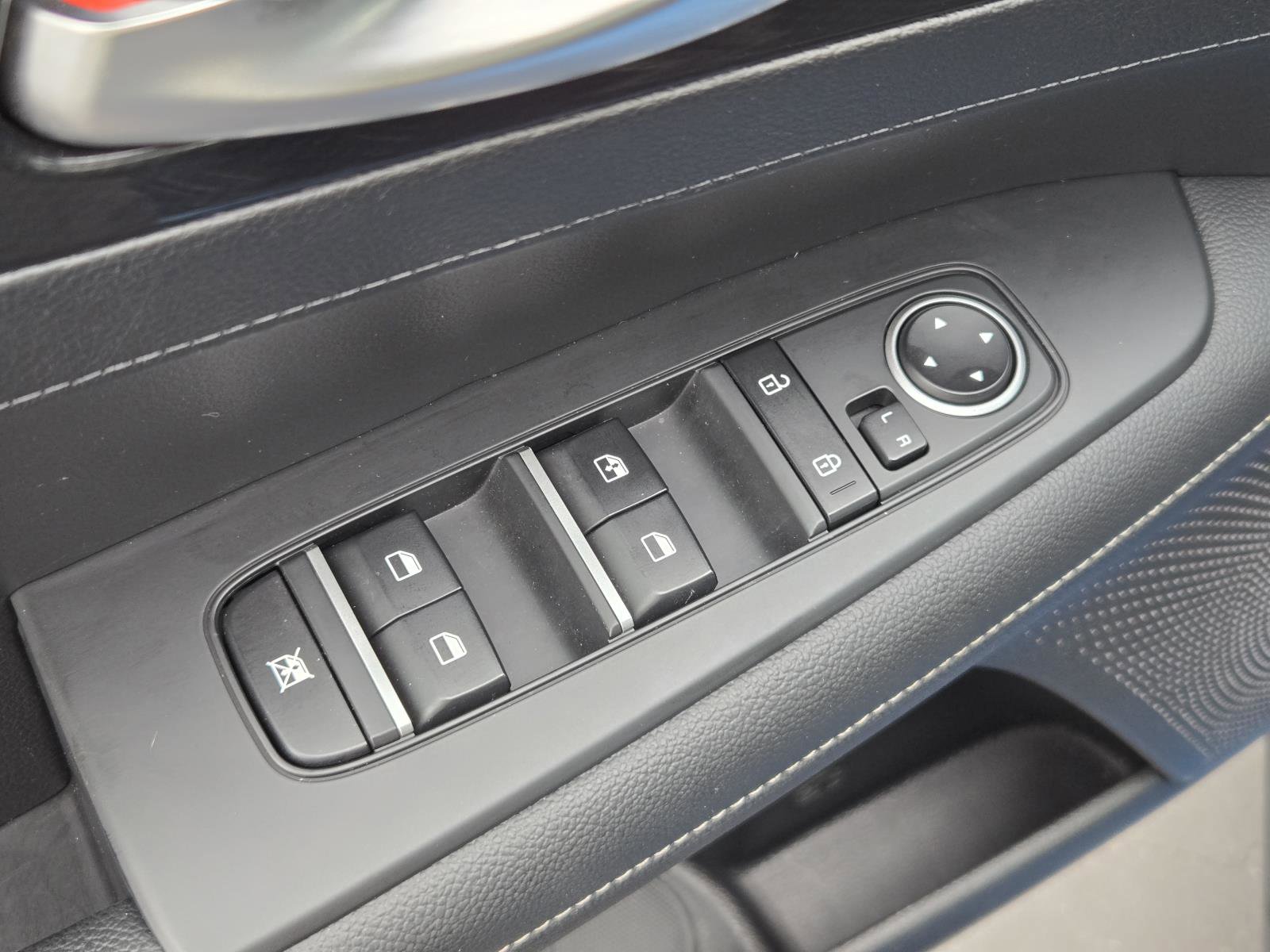 Used 2024 Kia Forte GT-Line w/ GT-Line Premium Package image 20