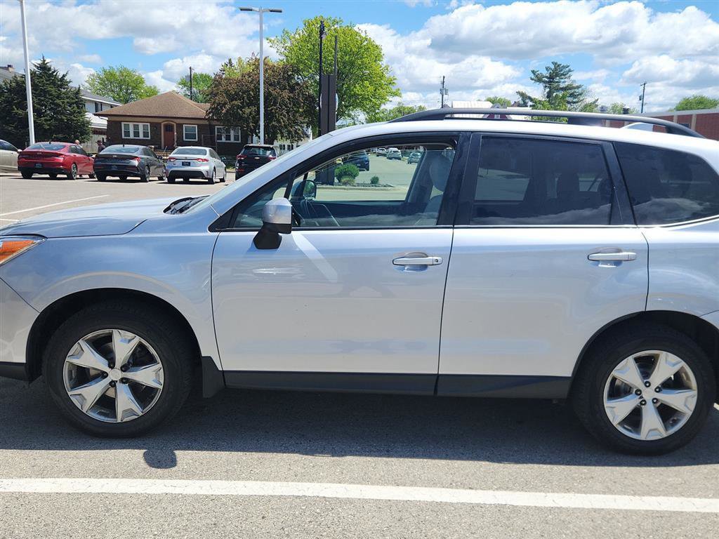 Used 2016 Subaru Forester 2.5i Premium w/ Protection Package #1 AWD/4WD image 8