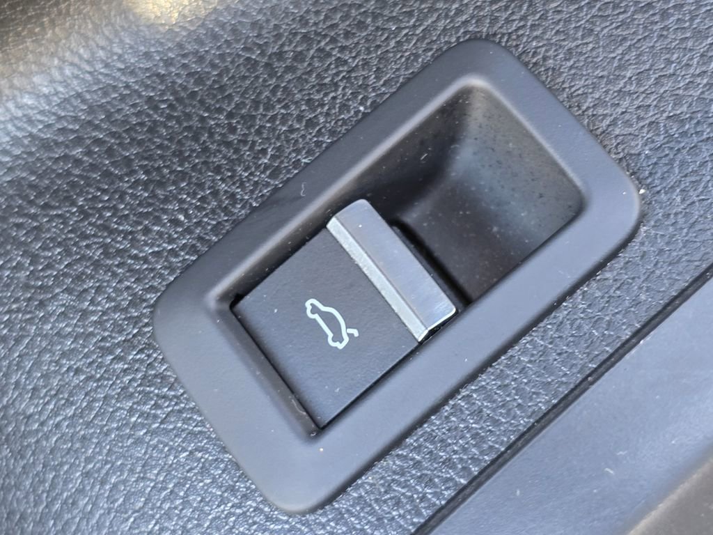 Used 2023 Audi Q5 2.0T Premium w/ Convenience Package image 20