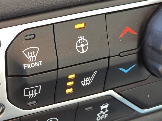 Used 2024 Jeep Wrangler Rubicon AWD/4WD image 16